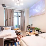 Oomph Breathe The Earthy Calm Of A 150sqm Berlin