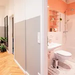 Oomph Breathe The Earthy Calm Of A 150sqm Apartman *