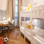 Oomph Breathe The Earthy Calm Of A 150sqm Апартаменты Берлин