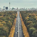 Oomph Breathe The Earthy Calm Of A 150sqm * Βερολίνο