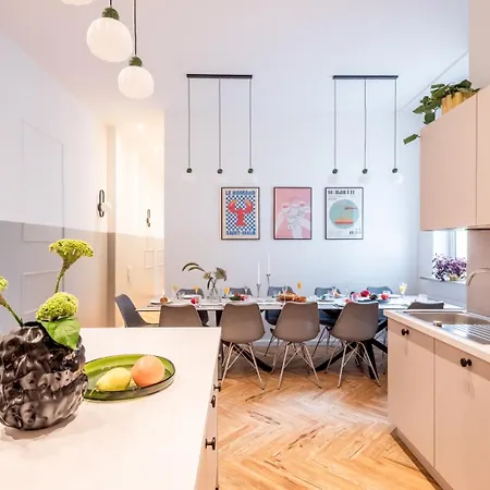 Oomph Breathe The Earthy Calm Of A 150sqm Apartment *
