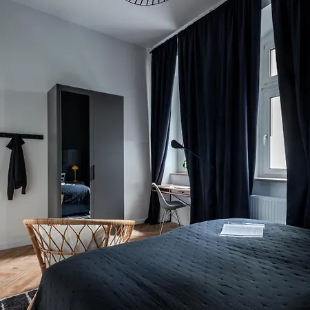 Oomph Breathe The Earthy Calm Of A 150sqm *