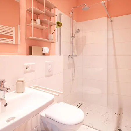 Oomph Breathe The Earthy Calm Of A 150sqm Apartman Berlin