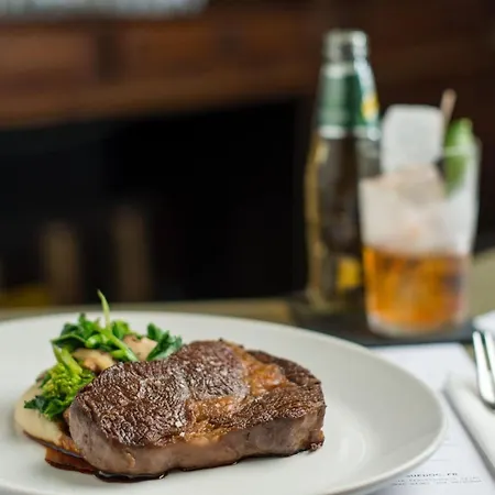 Oomph Breathe The Earthy Calm Of A 150sqm