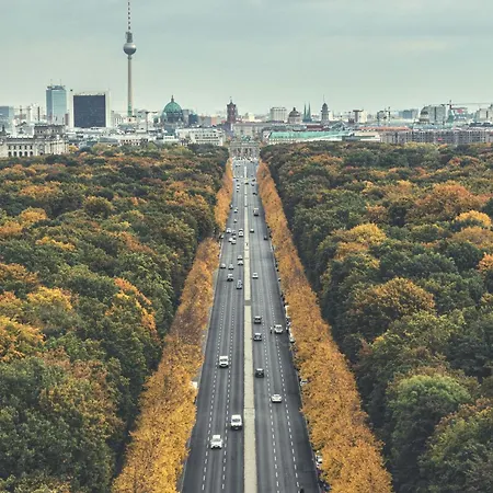 Oomph Breathe The Earthy Calm Of A 150sqm * Berlin