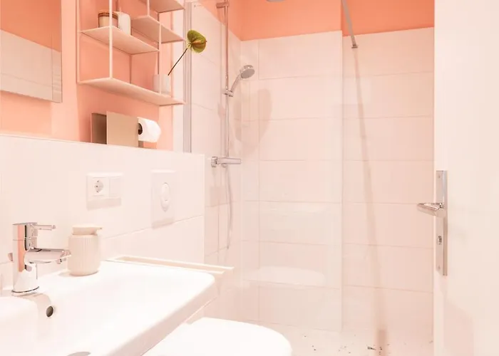 아파트 Oomph Breathe The Earthy Calm Of A 150sqm *