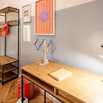 Oomph Breathe The Earthy Calm Of A 150sqm * Berlijn