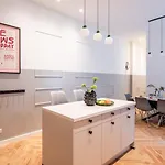 Oomph Breathe The Earthy Calm Of A 150sqm * Berlijn