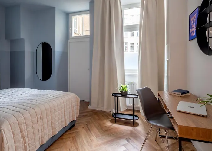 公寓 Oomph Breathe The Earthy Calm Of A 150sqm