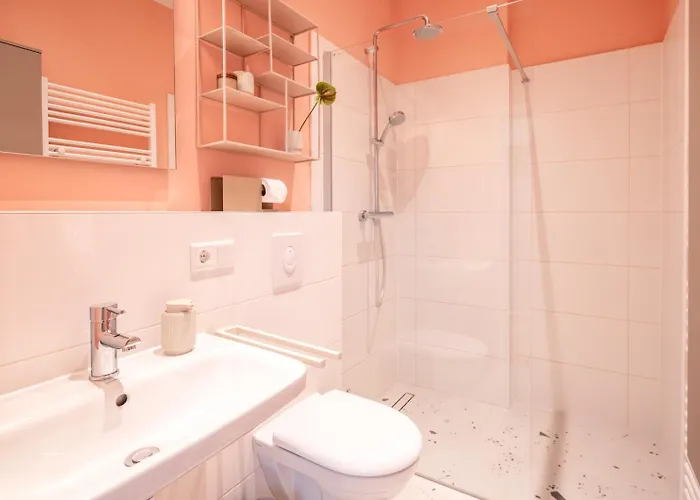 Oomph Breathe The Earthy Calm Of A 150sqm 公寓 柏林