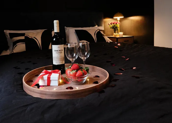 Oomph Breathe The Earthy Calm Of A 150sqm * 柏林